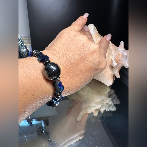 HEMATITE + QUARTZ NATURAL STONES  BRACELET size 7” - Picture 12 of 16